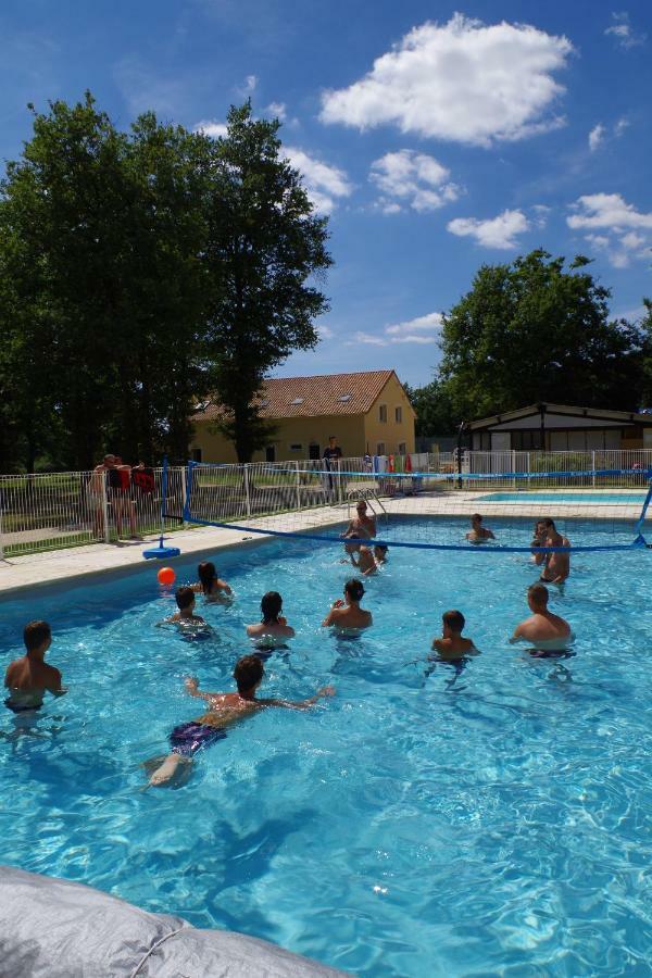 Camping Les Petites Minaudieres Hotel Saint-Sauveur  Luaran gambar